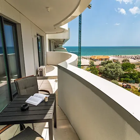 Apartment Palm In Axxis Nova *