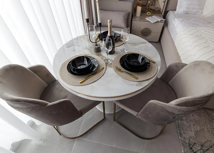 아파트 Palm In Axxis Nova